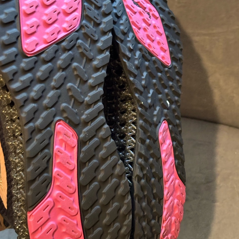ADIDAS 4D FWD RUNNING SHOES - Picture 5 of 8